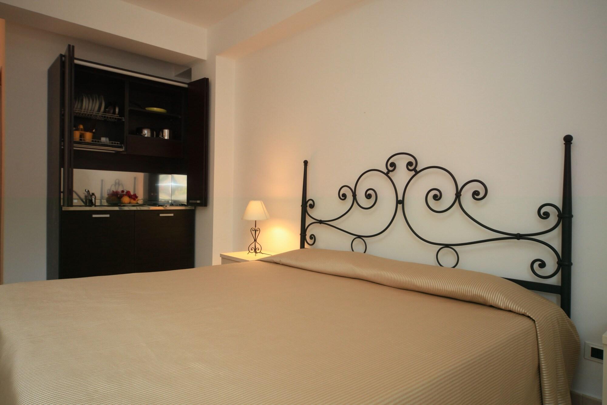 Hotel Amarea - Aeolian Charme Canneto  Exterior photo
